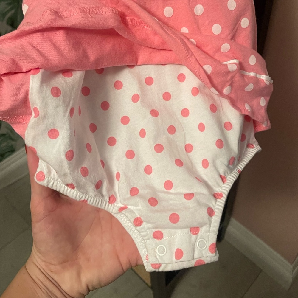 First impression bubble romper - Picture 3 of 3